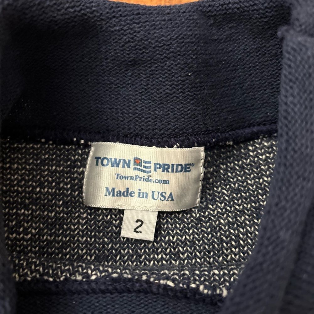 Cape Ann Massachusetts navy knit crewneck sweater - Picture 4 of 4